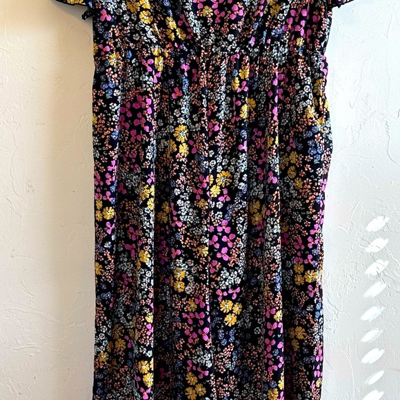 NWOT Black Floral Wrap Front Elastic Waist Wide Leg Pants Romper Sz 2X - Picture 7 of 10